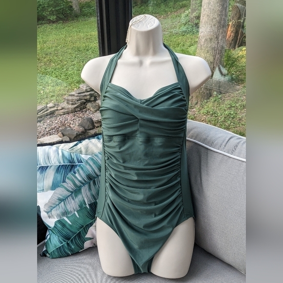 Smismivo Tummy Control Swimwear Halter One Piece + Cover Up Size M - Picture 3 of 7